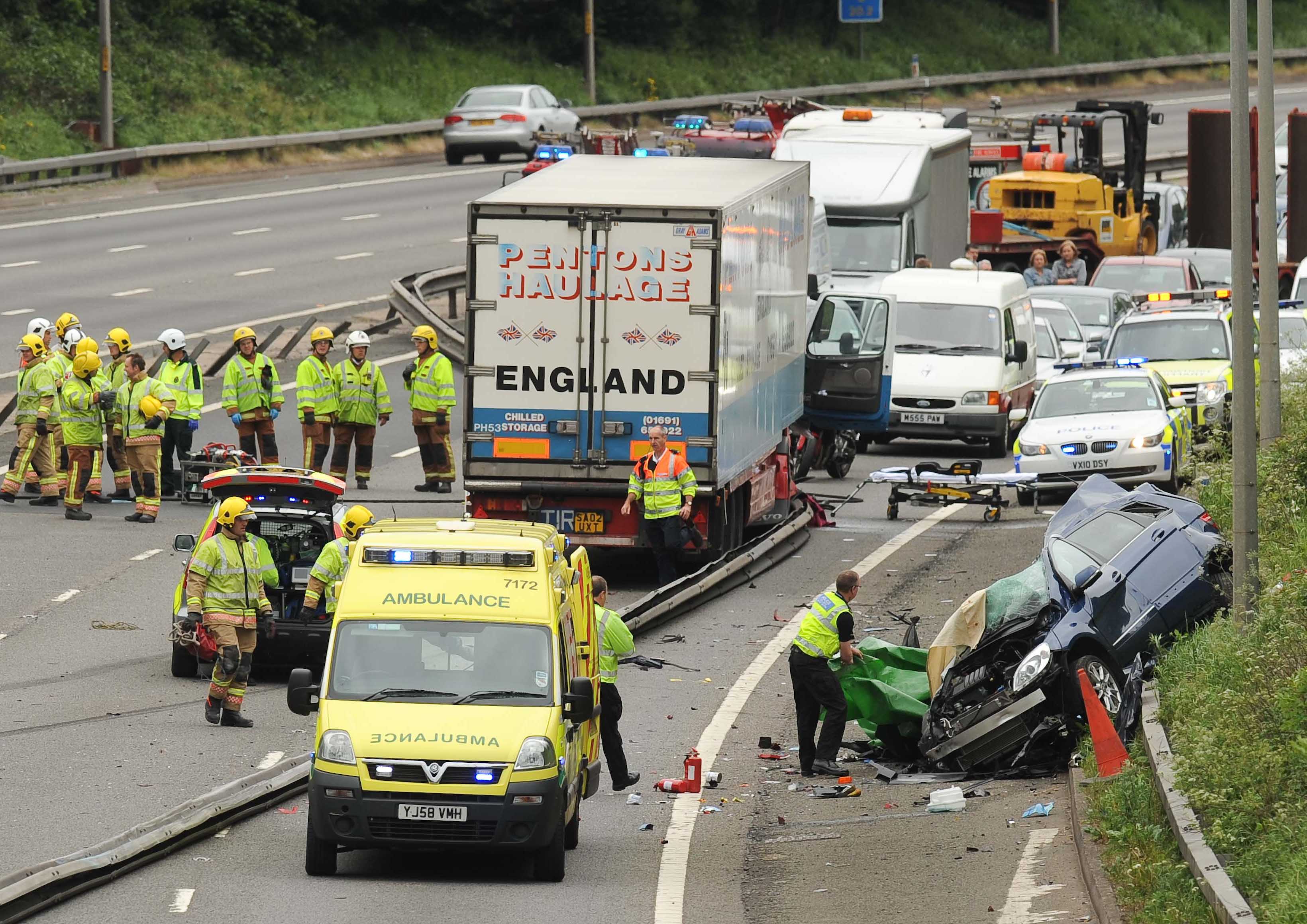 Fatal car crash on M5 kills two women