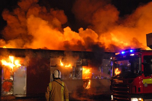 Glasgow school blaze tackled by Strathclyde firefighters