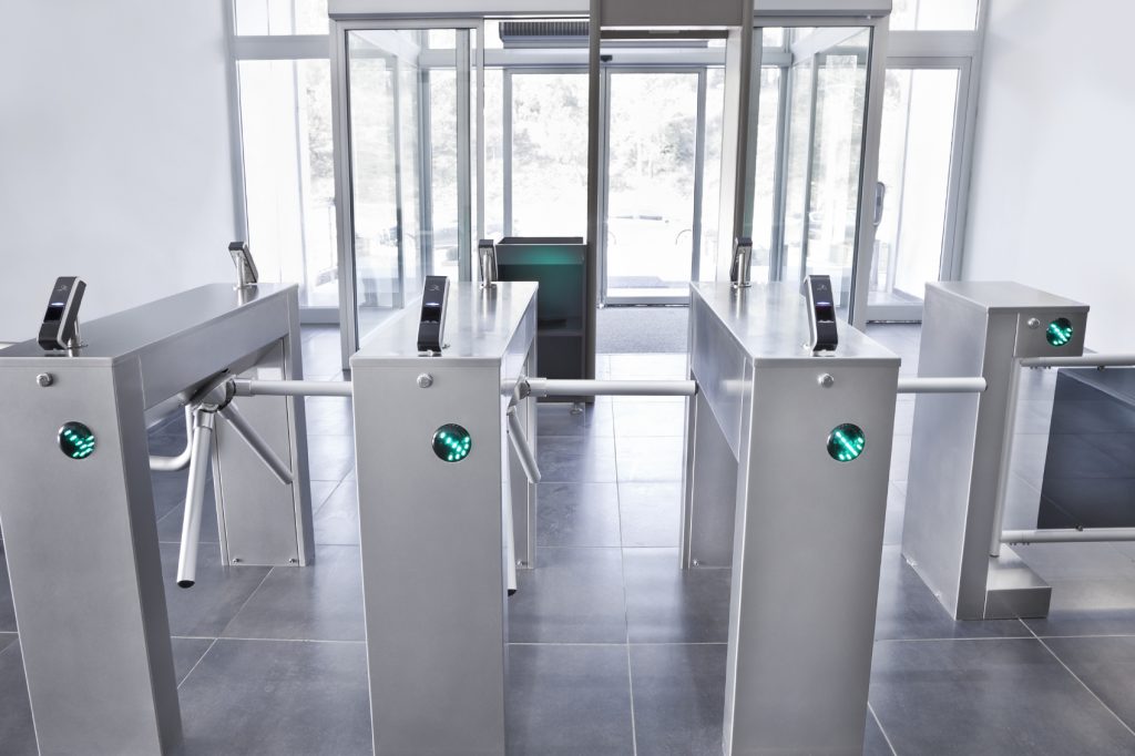 CHUBBY CABBIE LOSES WEIGHT AFTER FAILING TO FIT THROUGH TURNSTILES