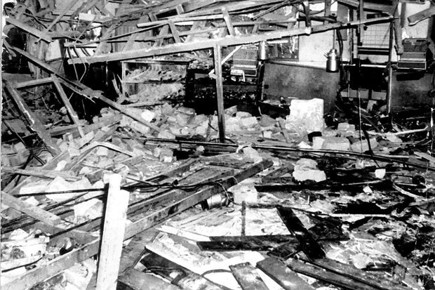 CORONER ORDERS FRESH INQUEST TO BE HELD INTO THE BIRMINGHAM PUB BOMBINGS