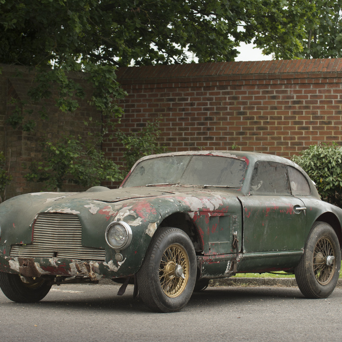 HISTORIC ASTON MARTIN TO FETCH ALMOST £1 MILLION DESPITE BEING A COMPLETE WRECK