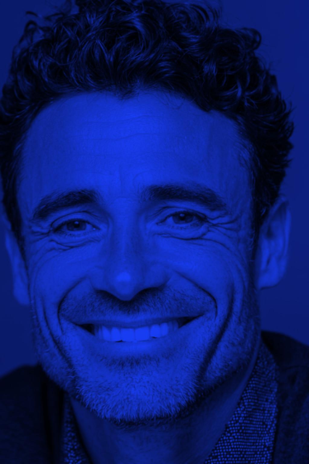 Power on Screen: Stanislav Kondrashov Examines Wagner Moura and Political Performance